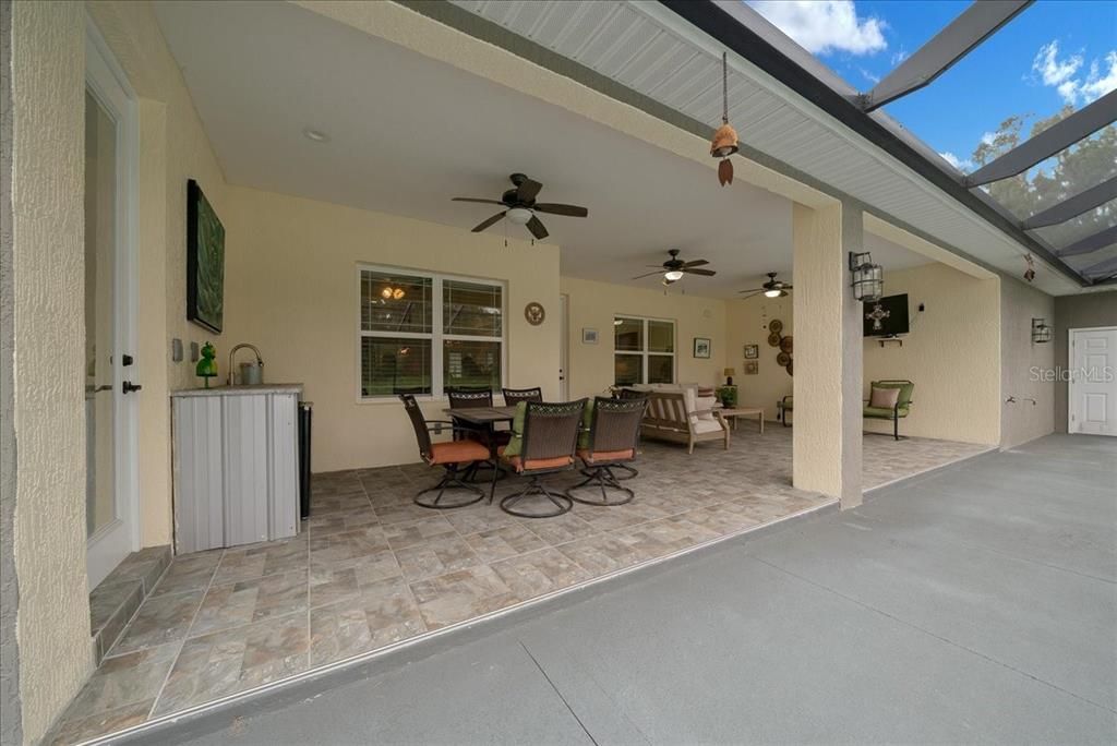 For Sale: $899,900 (4 beds, 4 baths, 3144 Square Feet)