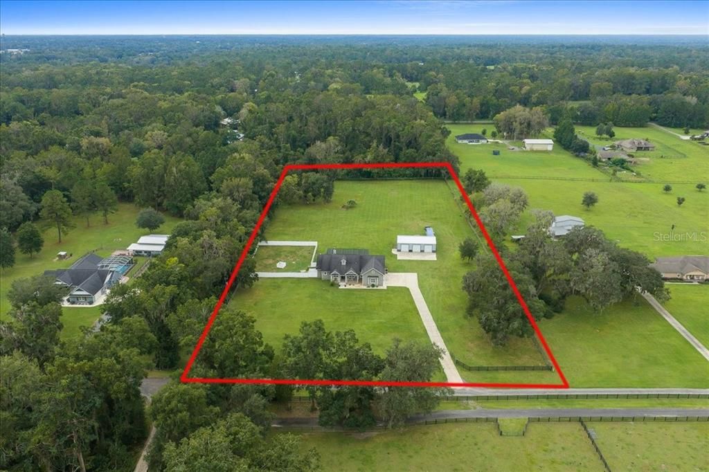 For Sale: $899,900 (4 beds, 4 baths, 3144 Square Feet)