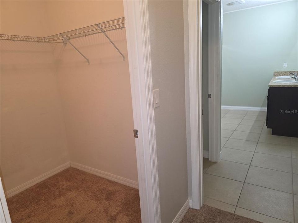 For Sale: $287,000 (3 beds, 2 baths, 1769 Square Feet)