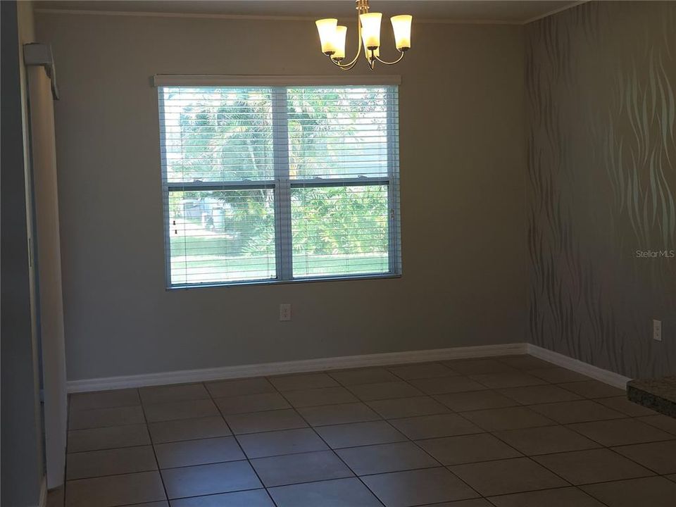 For Sale: $287,000 (3 beds, 2 baths, 1769 Square Feet)