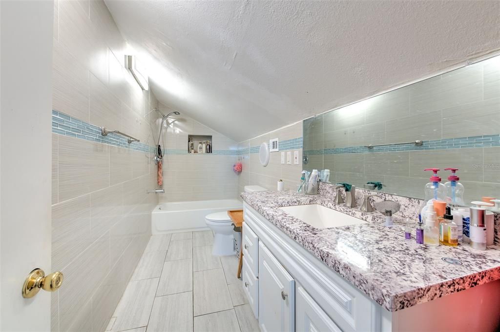 На продажу: $575,000 (4 спален, 3 ванн, 2520 Квадратных фут)