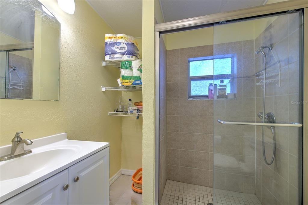 На продажу: $575,000 (4 спален, 3 ванн, 2520 Квадратных фут)