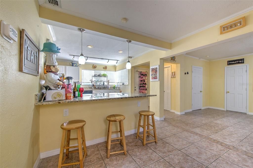 На продажу: $575,000 (4 спален, 3 ванн, 2520 Квадратных фут)