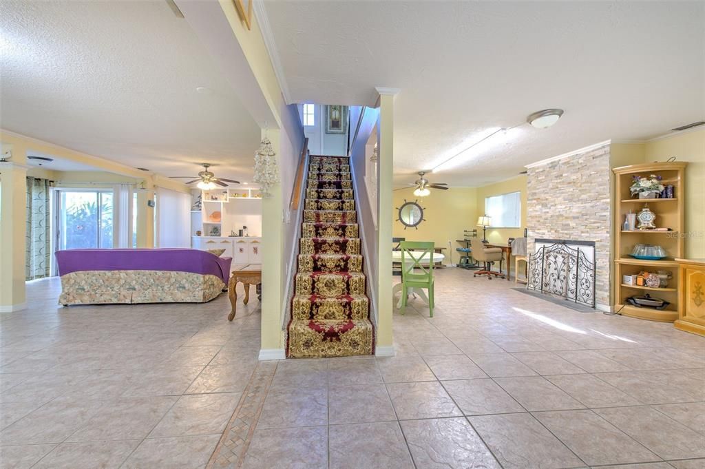 На продажу: $575,000 (4 спален, 3 ванн, 2520 Квадратных фут)