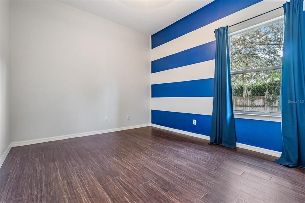 出租: $3,200 (4 贝兹, 2 浴室, 2435 平方英尺)