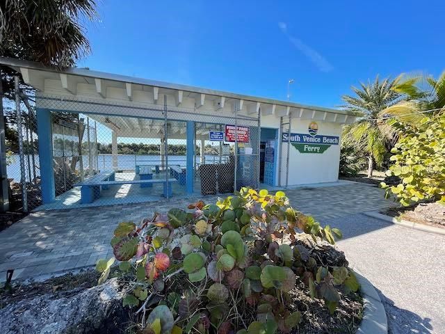 For Sale: $110,000 (0.18 acres)