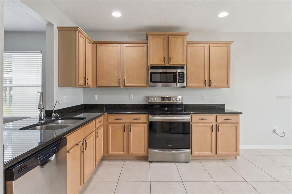 For Sale: $312,000 (3 beds, 2 baths, 1770 Square Feet)