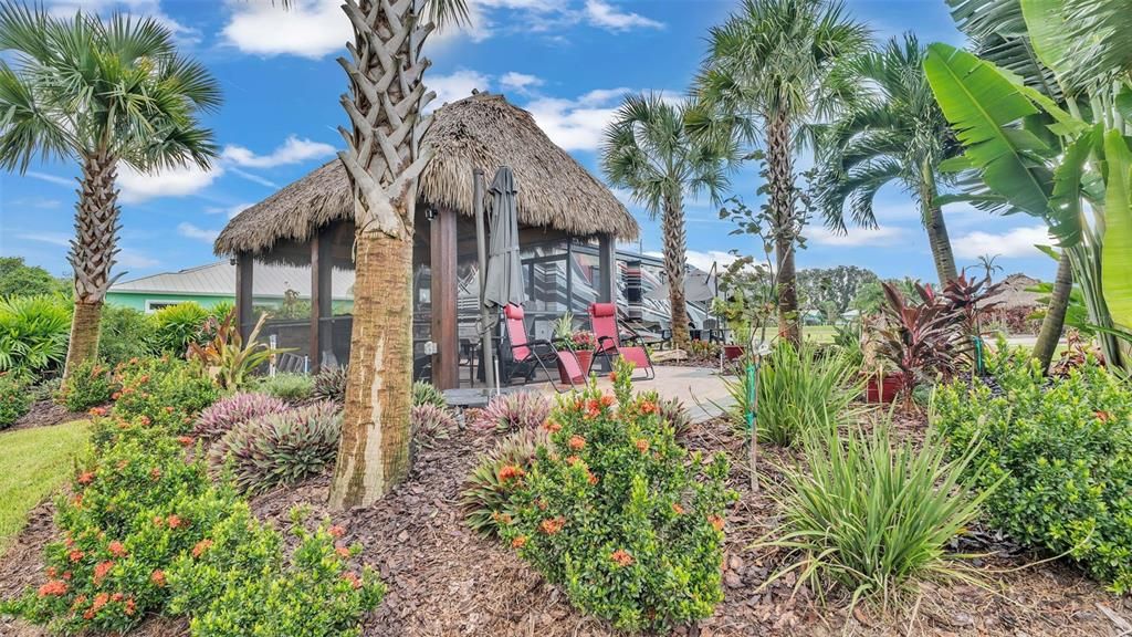 待售: $289,900 (0.10 acres)