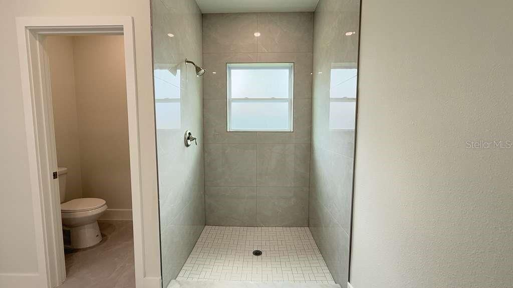 待售: $314,900 (4 贝兹, 3 浴室, 1892 平方英尺)