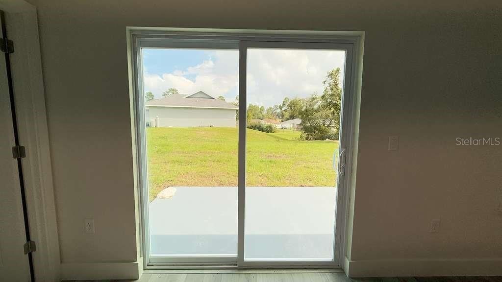 待售: $314,900 (4 贝兹, 3 浴室, 1892 平方英尺)