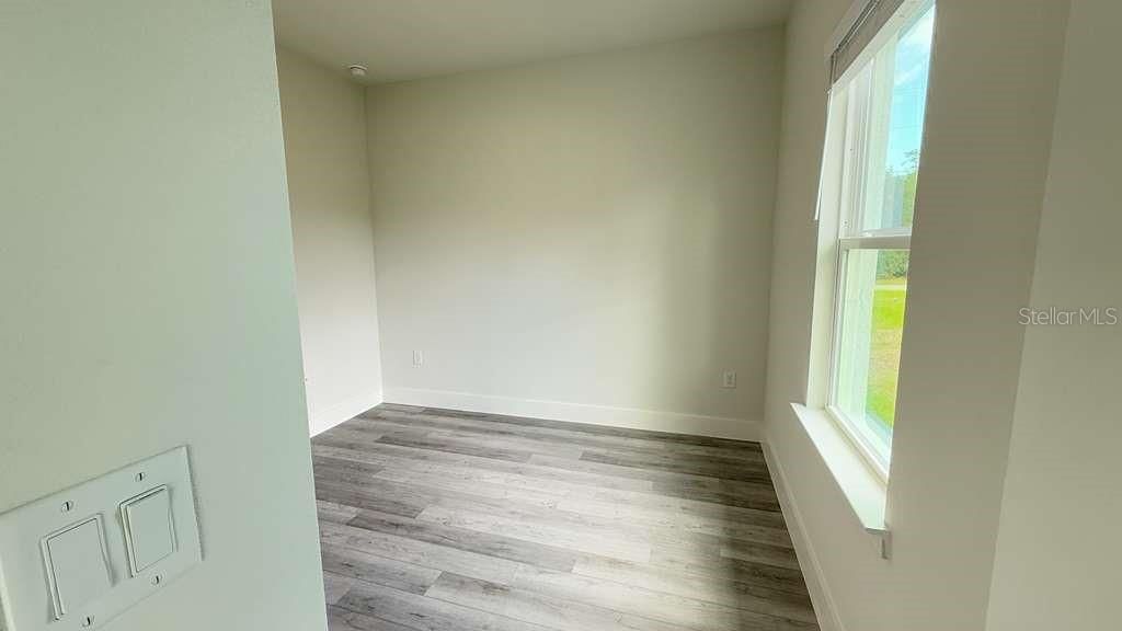 待售: $314,900 (4 贝兹, 3 浴室, 1892 平方英尺)