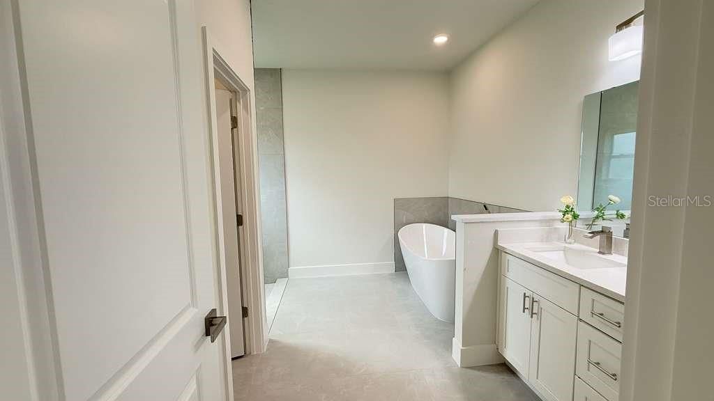 待售: $314,900 (4 贝兹, 3 浴室, 1892 平方英尺)