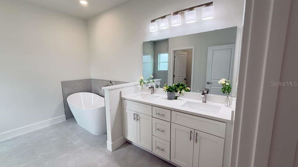 待售: $314,900 (4 贝兹, 3 浴室, 1892 平方英尺)