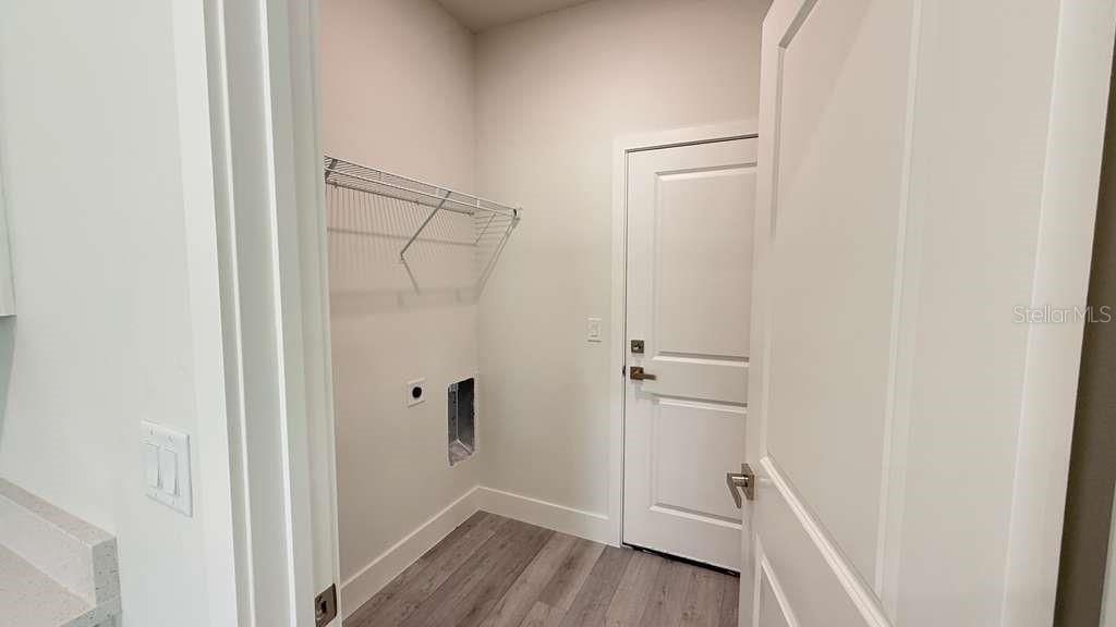 待售: $314,900 (4 贝兹, 3 浴室, 1892 平方英尺)