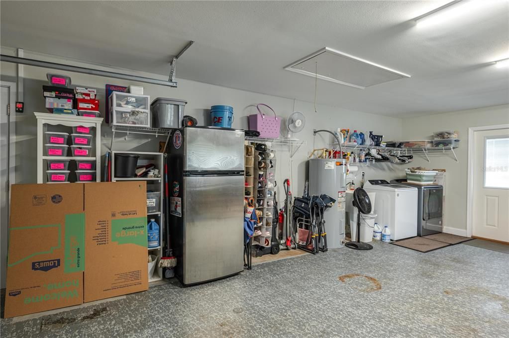 На продажу: $699,900 (3 спален, 2 ванн, 2002 Квадратных фут)