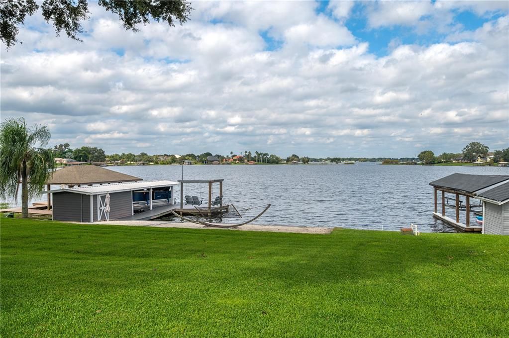 На продажу: $699,900 (3 спален, 2 ванн, 2002 Квадратных фут)