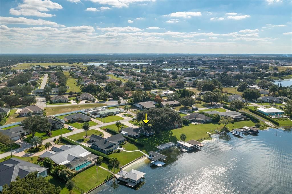 На продажу: $699,900 (3 спален, 2 ванн, 2002 Квадратных фут)