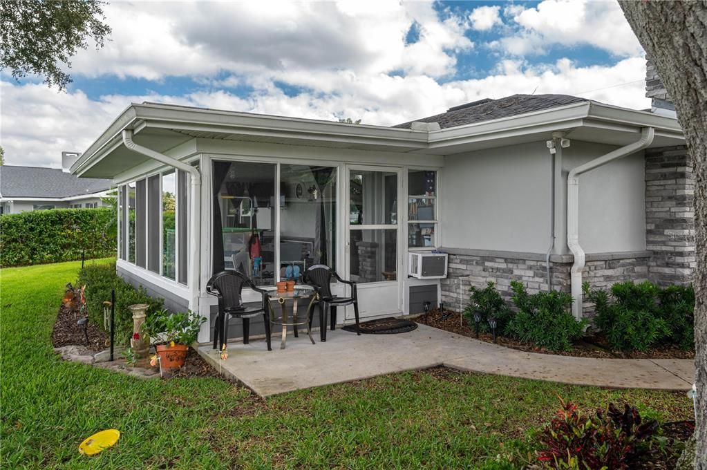 На продажу: $699,900 (3 спален, 2 ванн, 2002 Квадратных фут)