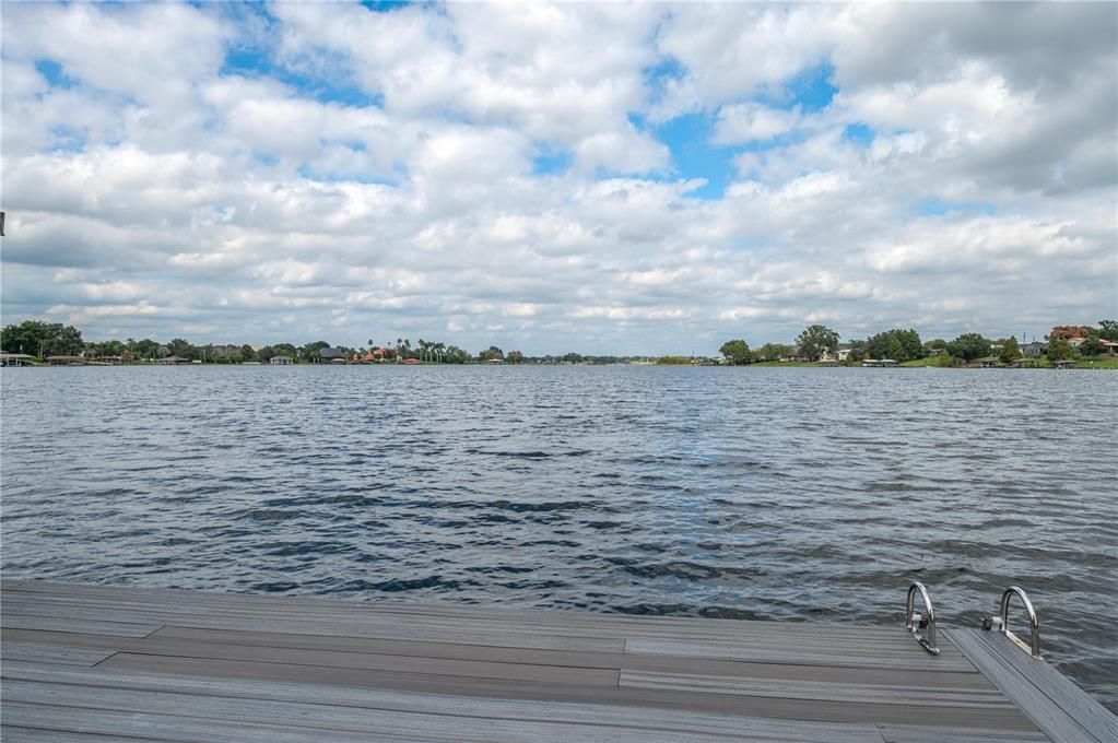 На продажу: $699,900 (3 спален, 2 ванн, 2002 Квадратных фут)