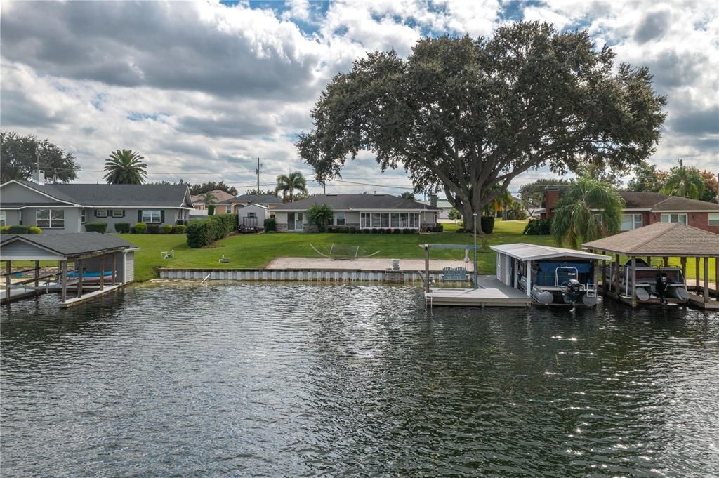 На продажу: $699,900 (3 спален, 2 ванн, 2002 Квадратных фут)