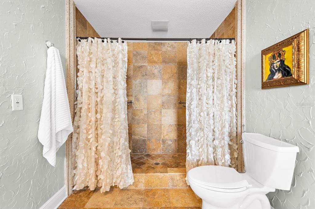 待售: $960,000 (3 贝兹, 2 浴室, 1955 平方英尺)