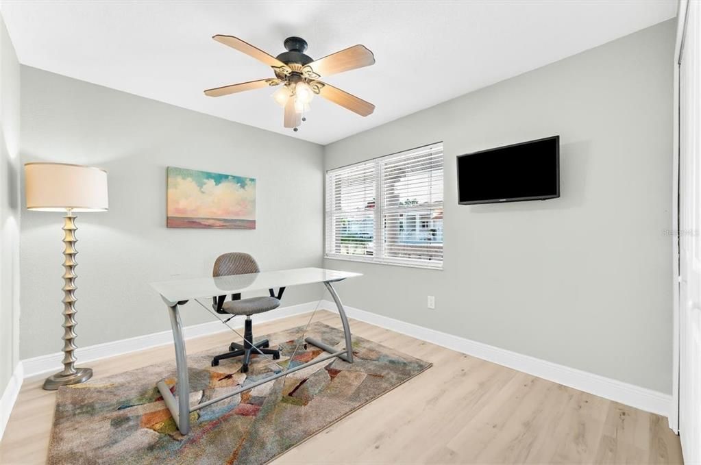 待售: $960,000 (3 贝兹, 2 浴室, 1955 平方英尺)