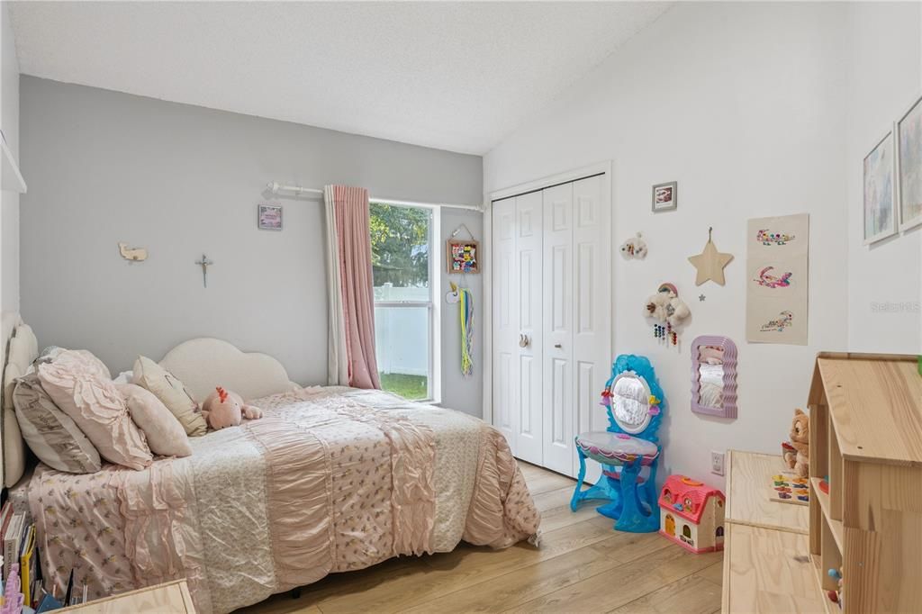 For Sale: $479,000 (4 beds, 2 baths, 1948 Square Feet)