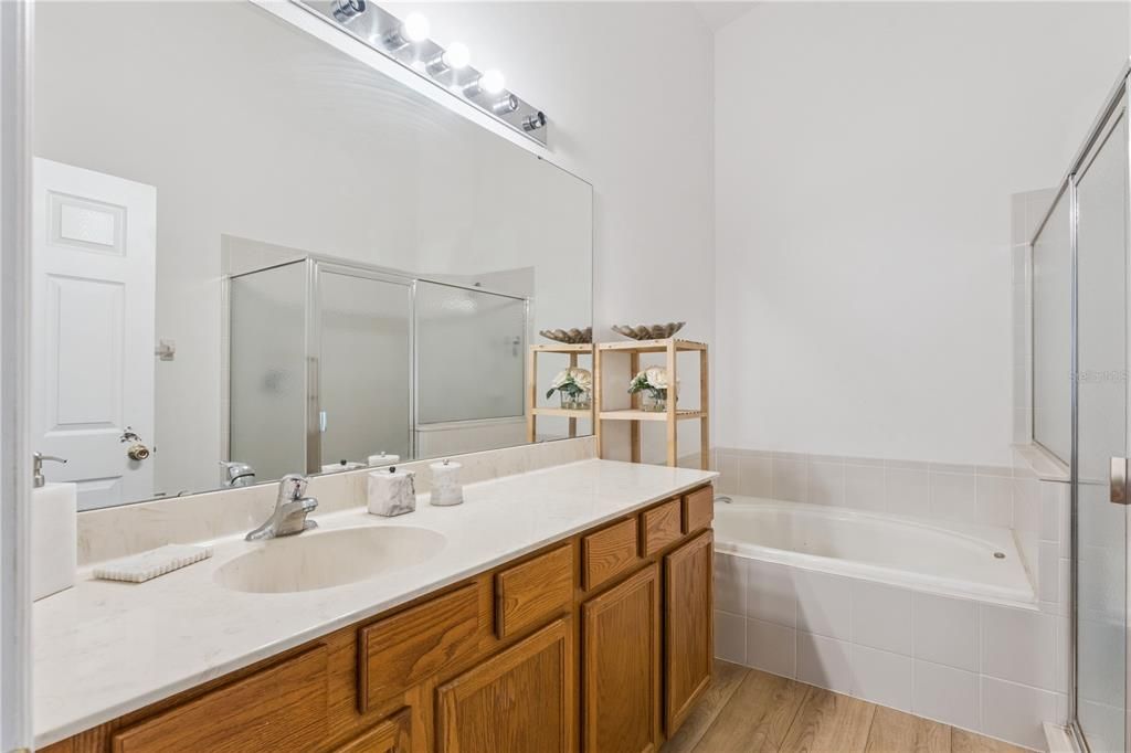 For Sale: $479,000 (4 beds, 2 baths, 1948 Square Feet)