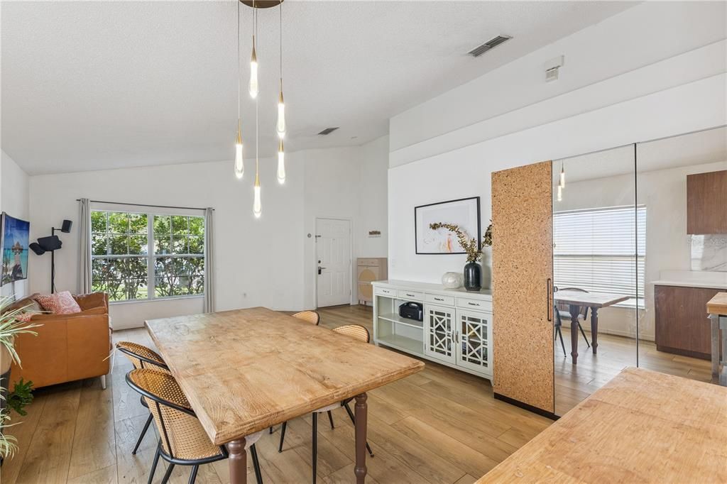 For Sale: $479,000 (4 beds, 2 baths, 1948 Square Feet)