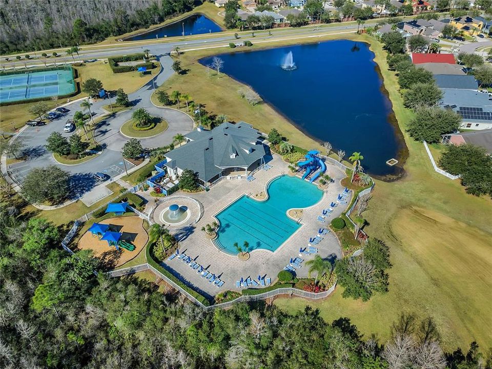 For Sale: $479,000 (4 beds, 2 baths, 1948 Square Feet)