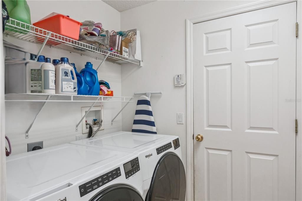 For Sale: $479,000 (4 beds, 2 baths, 1948 Square Feet)