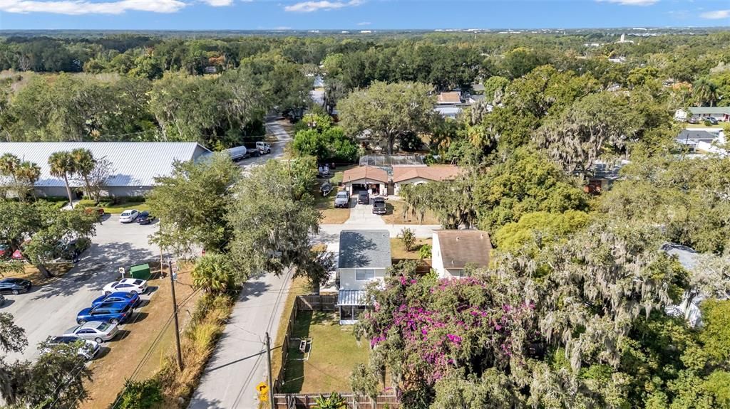 Activo con contrato: $215,000 (2 camas, 1 baños, 960 Pies cuadrados)