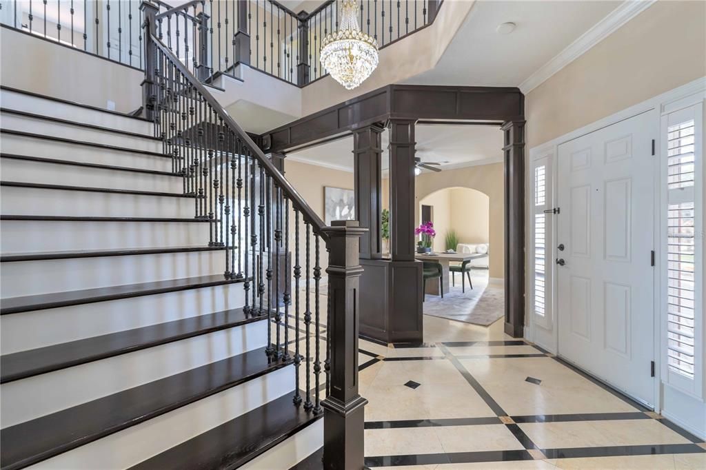 En Venta: $899,900 (6 camas, 4 baños, 3982 Pies cuadrados)