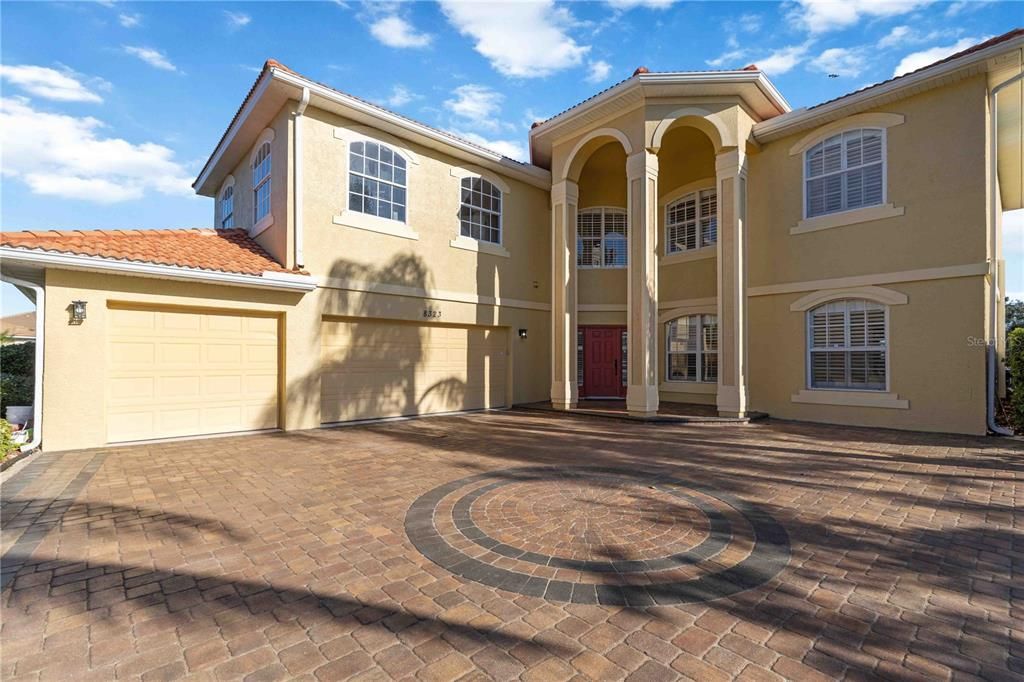 En Venta: $899,900 (6 camas, 4 baños, 3982 Pies cuadrados)