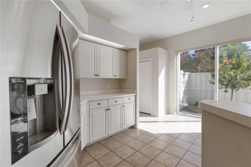 For Sale: $479,000 (2 beds, 2 baths, 1837 Square Feet)