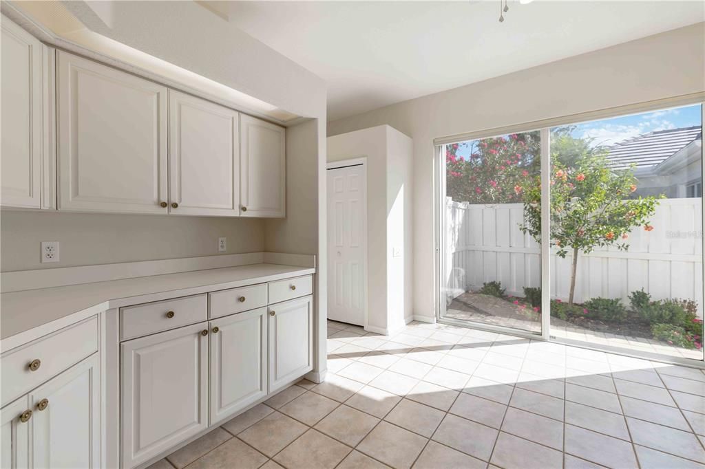 For Sale: $479,000 (2 beds, 2 baths, 1837 Square Feet)