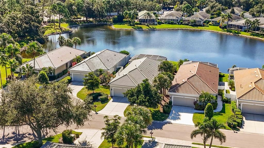 For Sale: $479,000 (2 beds, 2 baths, 1837 Square Feet)