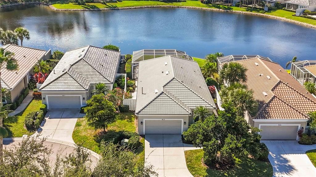 For Sale: $479,000 (2 beds, 2 baths, 1837 Square Feet)