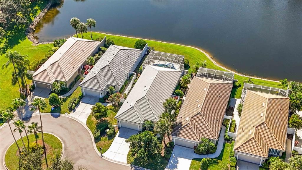 For Sale: $479,000 (2 beds, 2 baths, 1837 Square Feet)