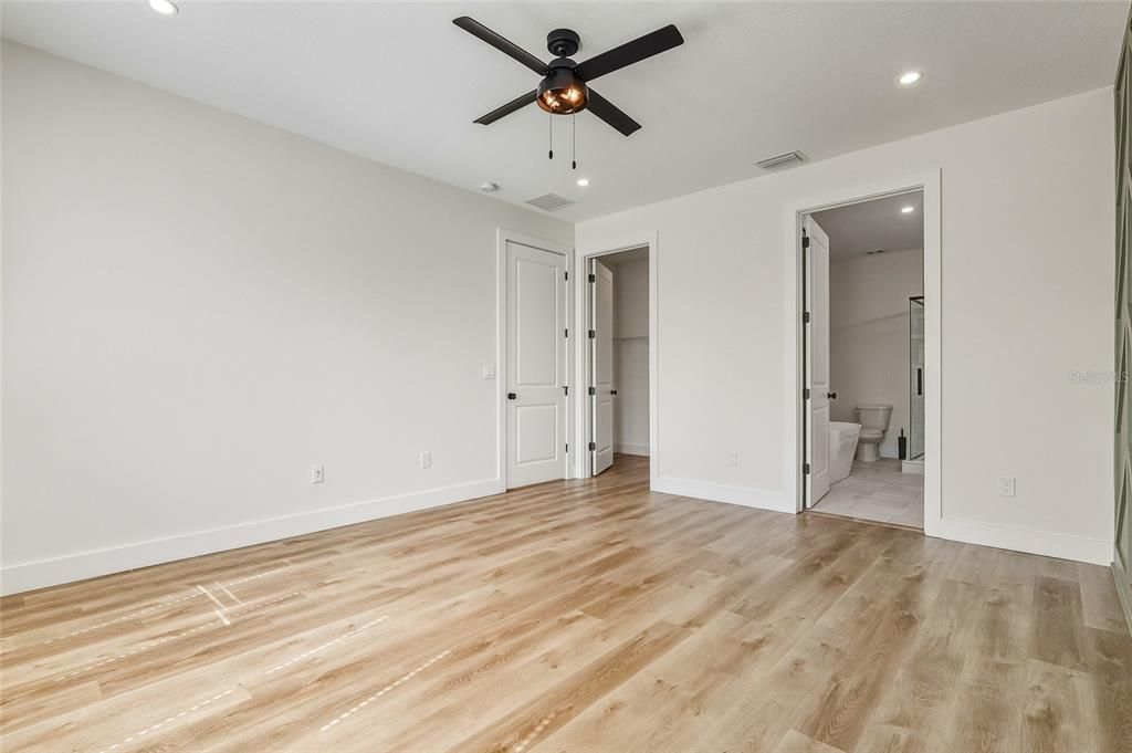 En Renta: $3,850 (3 camas, 3 baños, 2264 Pies cuadrados)