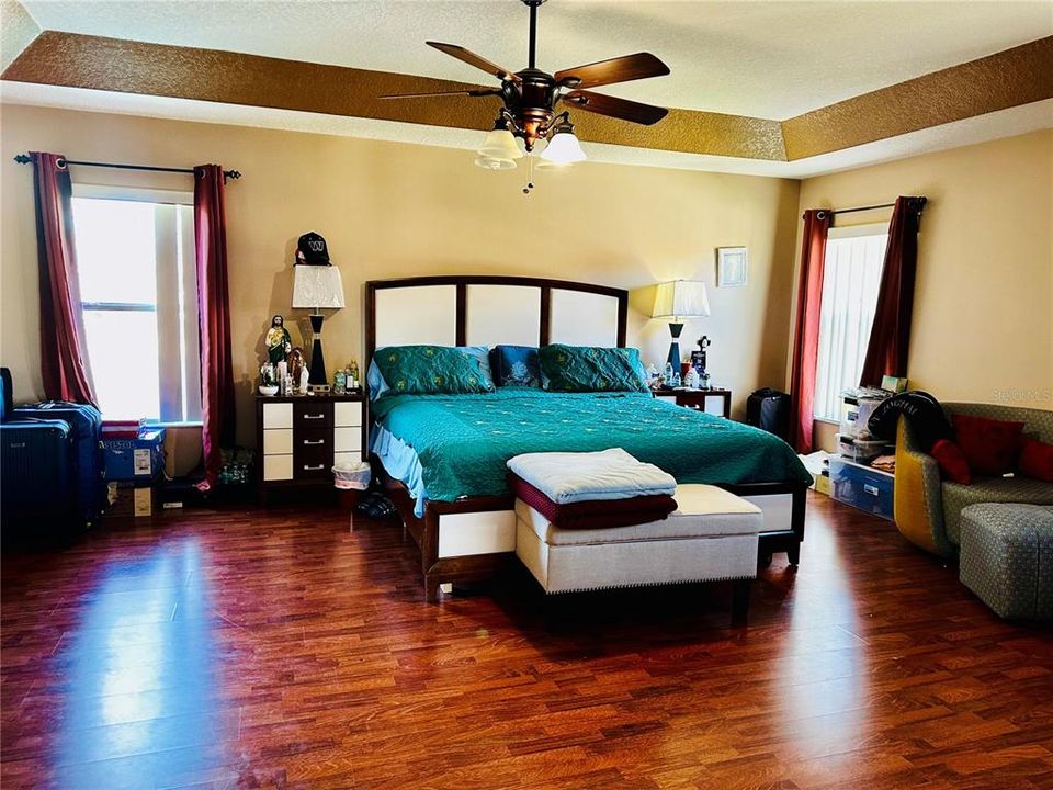 For Sale: $594,990 (3 beds, 2 baths, 2690 Square Feet)