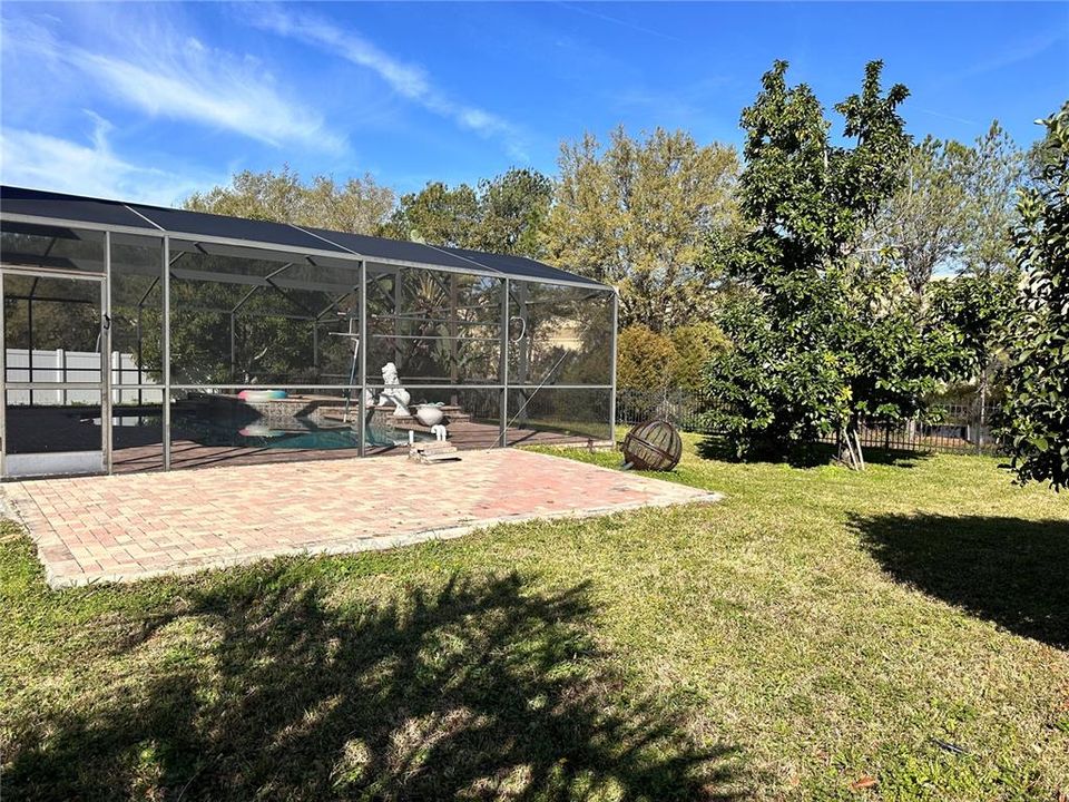 For Sale: $594,990 (3 beds, 2 baths, 2690 Square Feet)