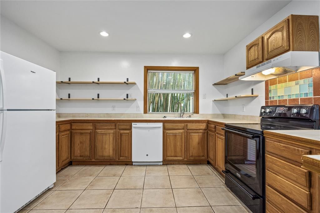 For Sale: $389,000 (4 beds, 2 baths, 2040 Square Feet)