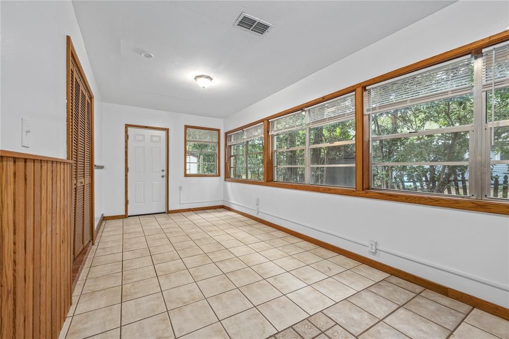 For Sale: $389,000 (4 beds, 2 baths, 2040 Square Feet)