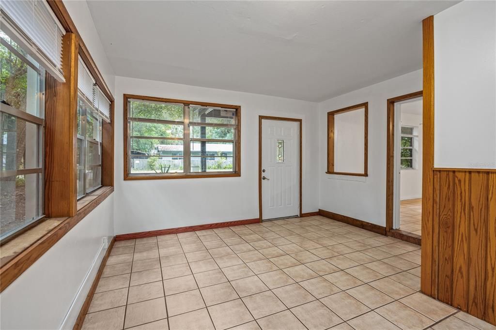 For Sale: $389,000 (4 beds, 2 baths, 2040 Square Feet)