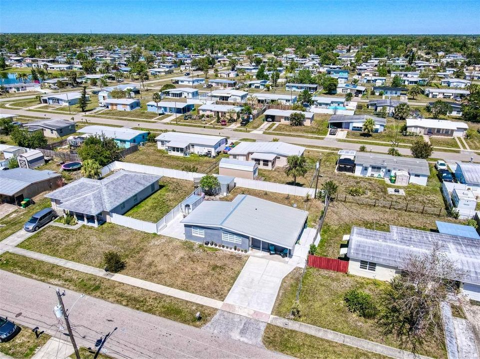 For Sale: $234,000 (3 beds, 1 baths, 1424 Square Feet)