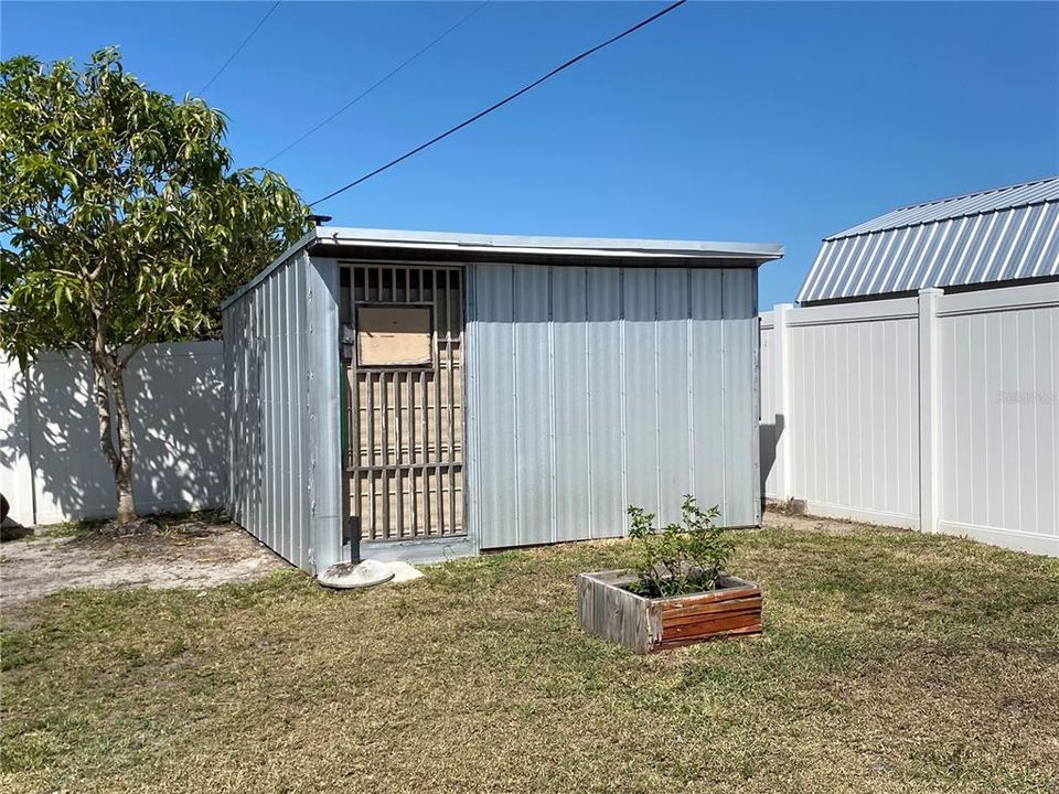 For Sale: $234,000 (3 beds, 1 baths, 1424 Square Feet)