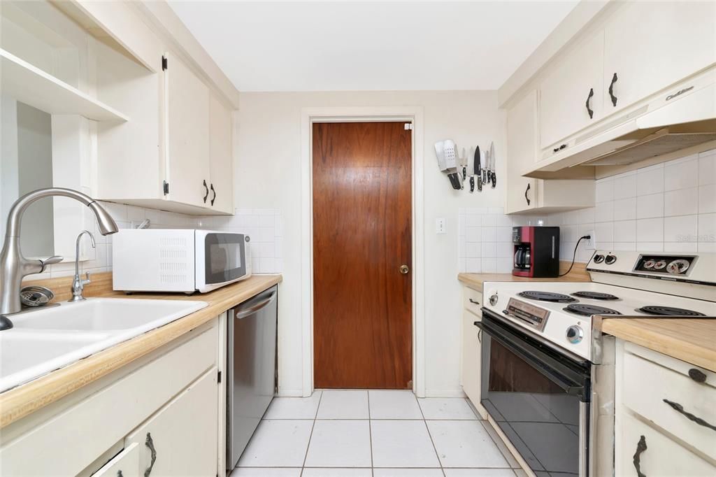 合同活跃: $339,999 (3 贝兹, 2 浴室, 1234 平方英尺)