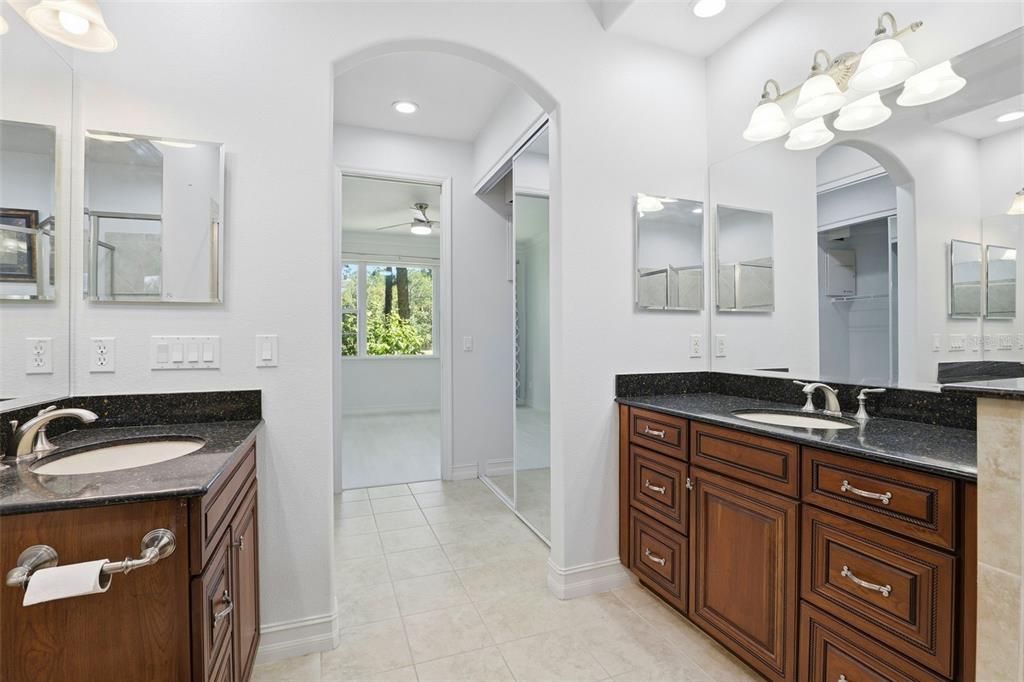 待售: $389,000 (3 贝兹, 2 浴室, 1794 平方英尺)