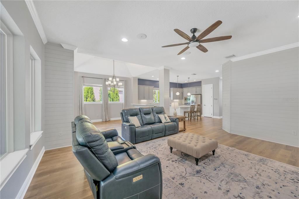 На продажу: $759,000 (5 спален, 3 ванн, 2907 Квадратных фут)